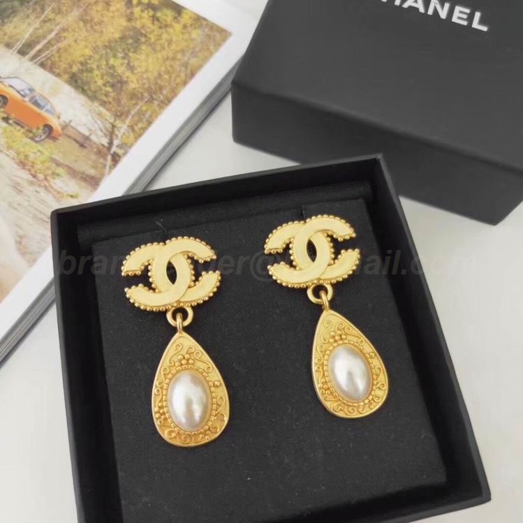 Chanel Earrings 933